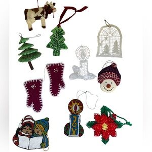 HANDMADE CHRISTMAS TREE ORNAMENT BUNDLE ASSORTED LACE WOODEN CERAMIC
